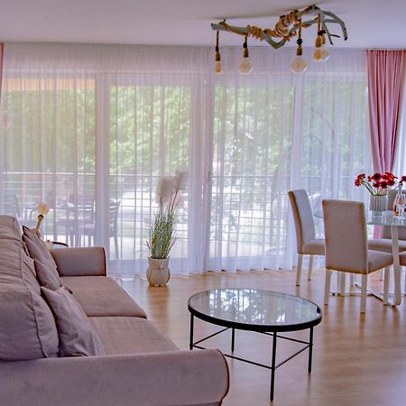 Apartamenty Kornel Pobierowo Exteriör bild