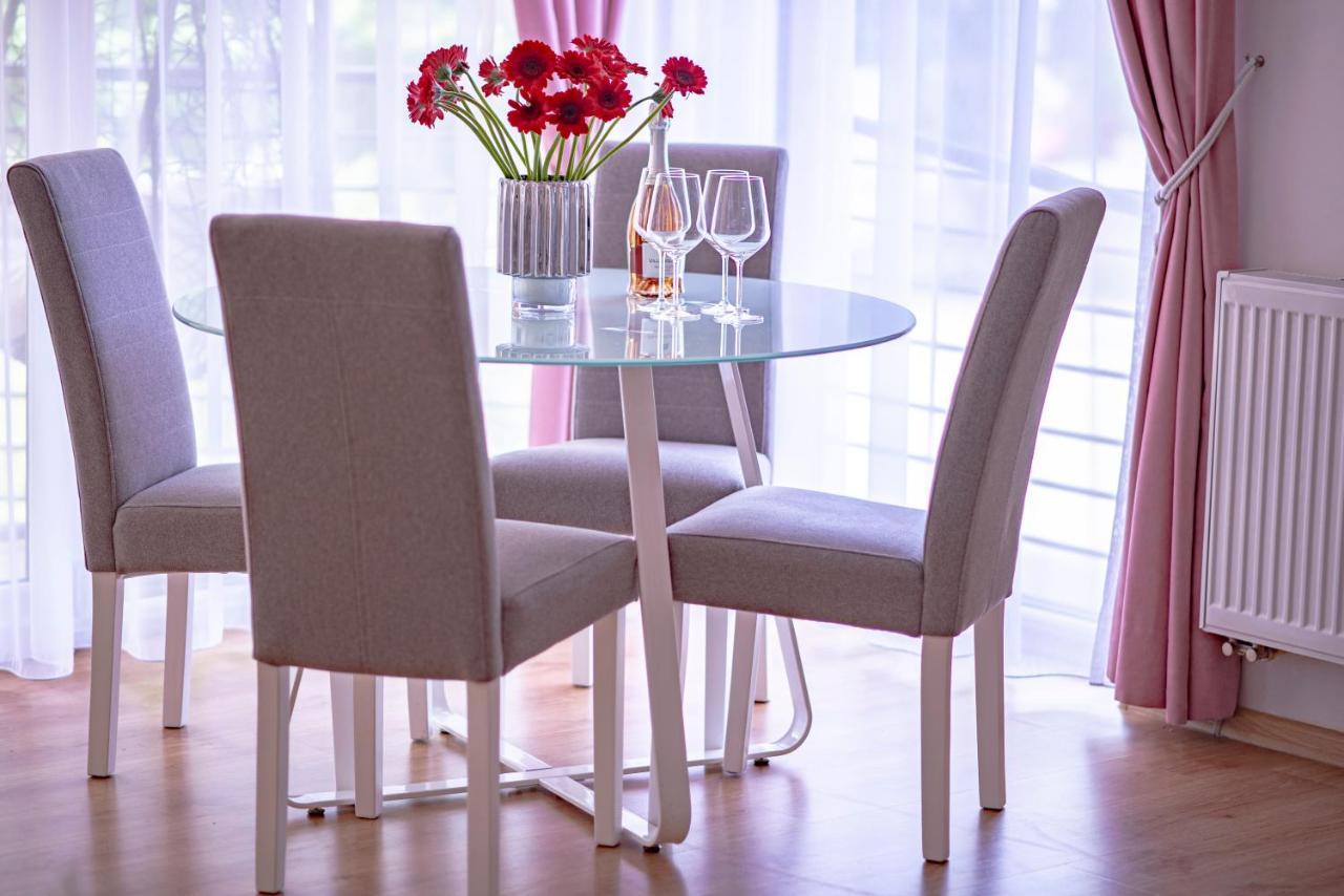 Apartamenty Kornel Pobierowo Exteriör bild
