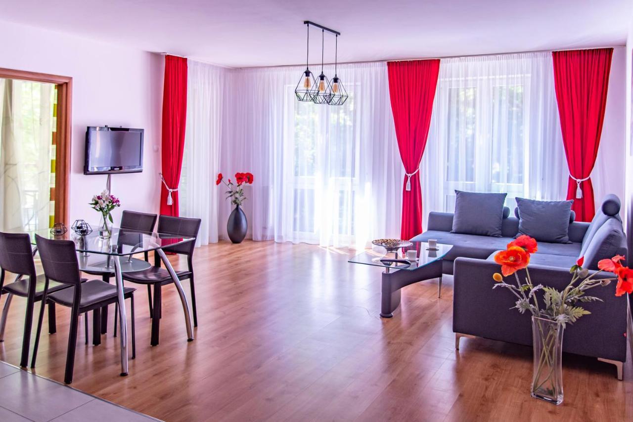 Apartamenty Kornel Pobierowo Exteriör bild